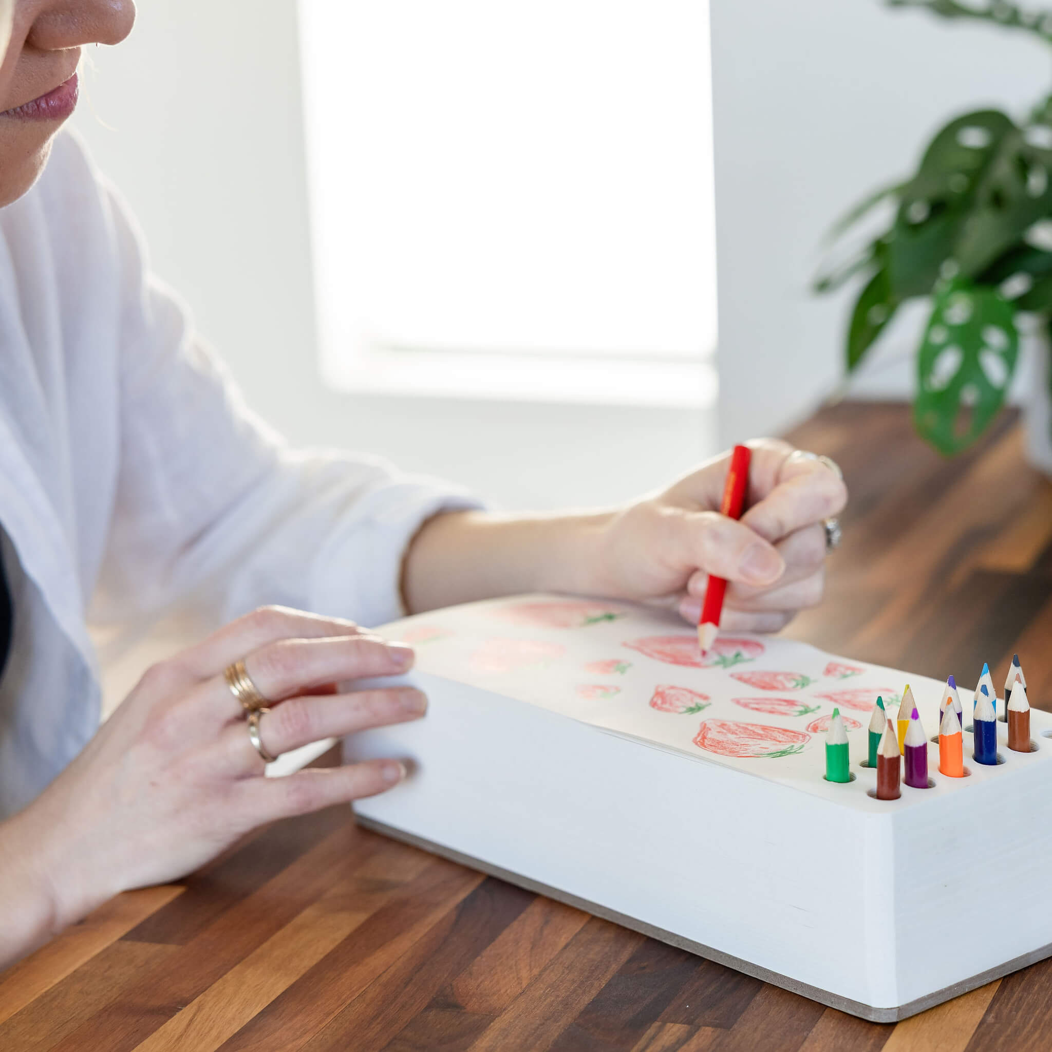 5 Best Notepads with a Supply Compartment