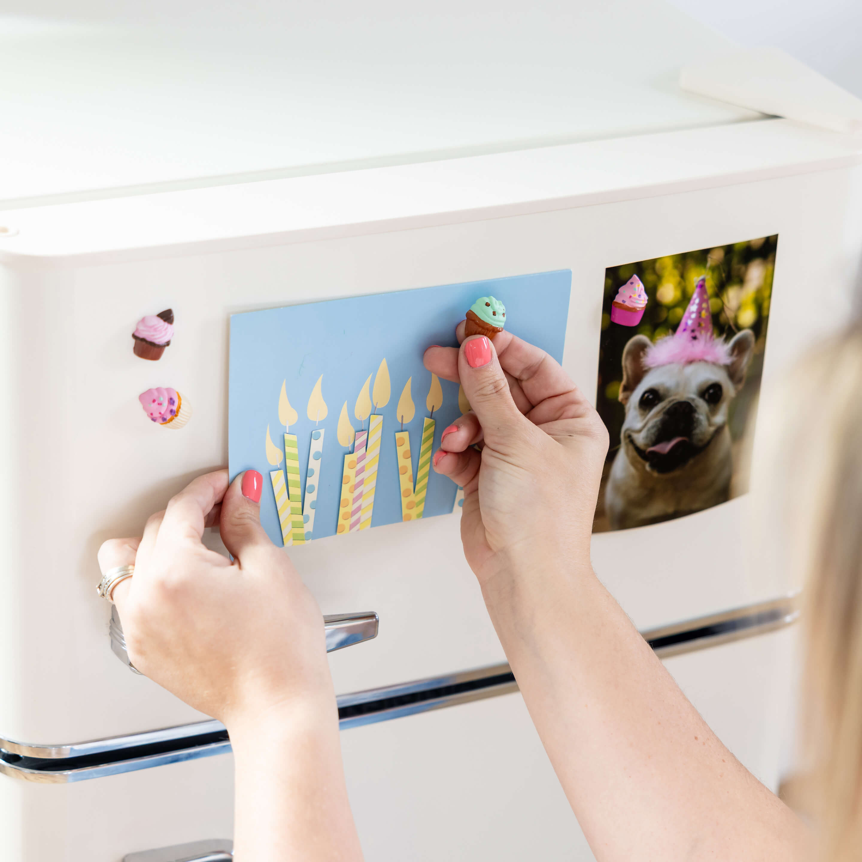 cupcake magnets