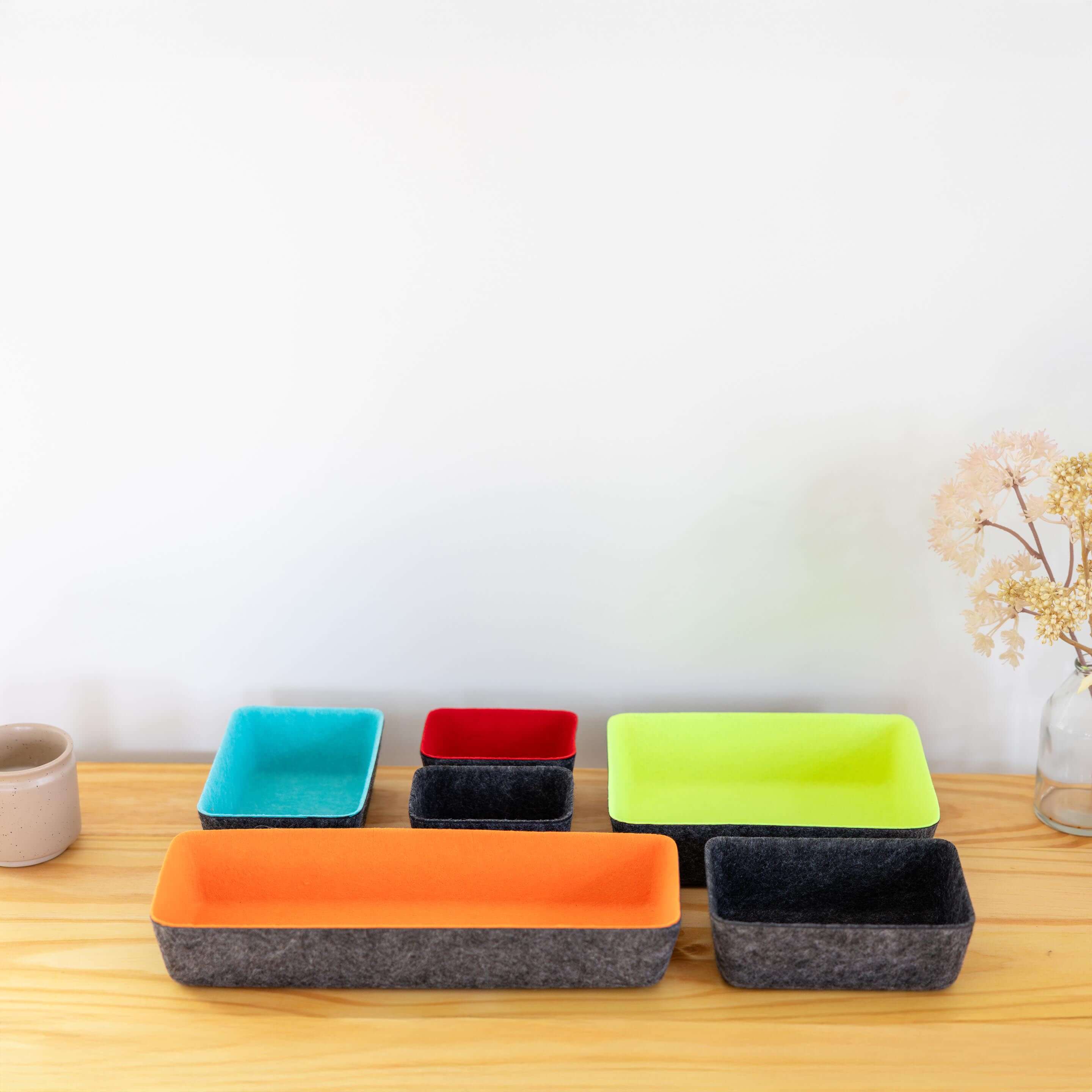 felt·like·it! expandable set/8 felt bins multi-color