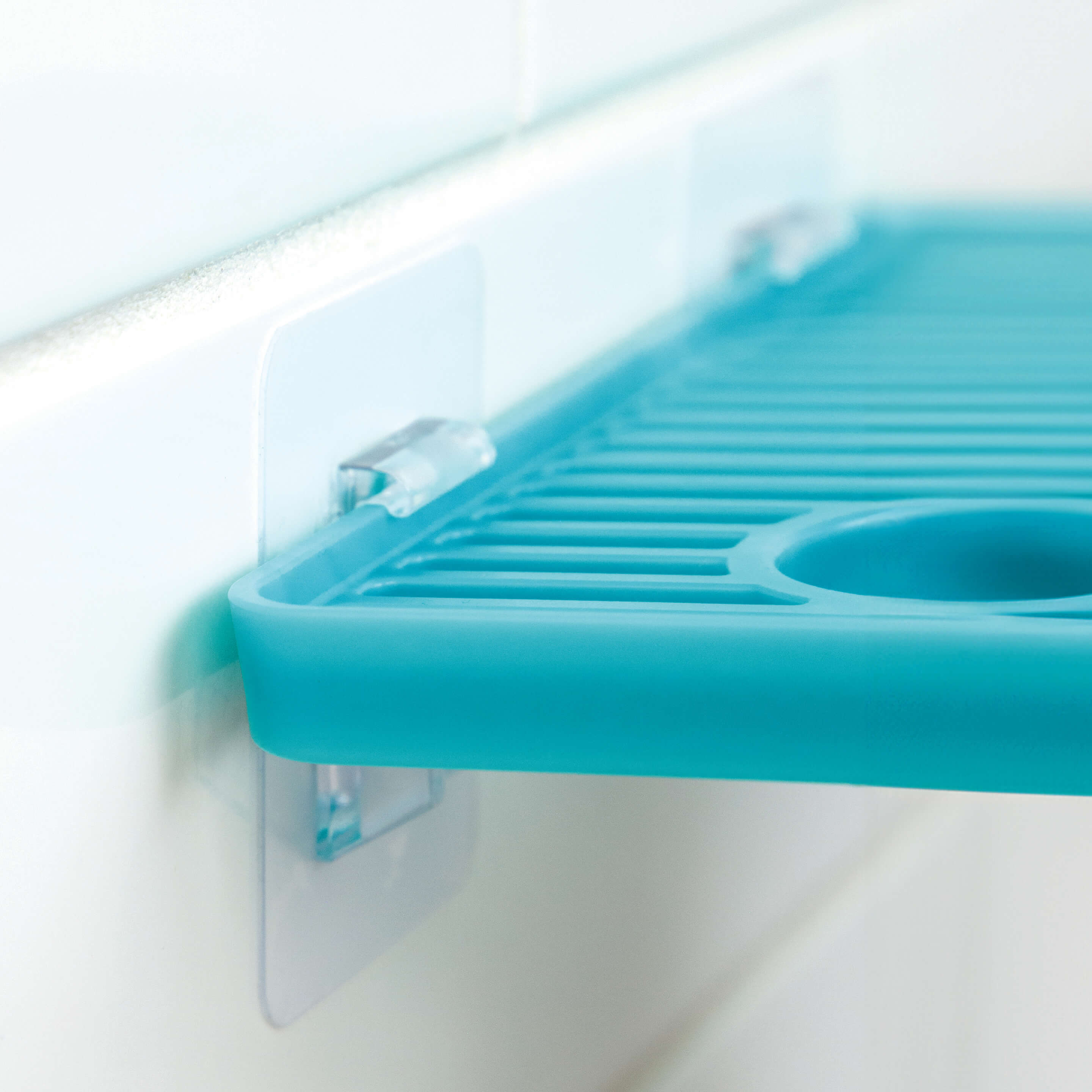 aquafolio utility shower shelf