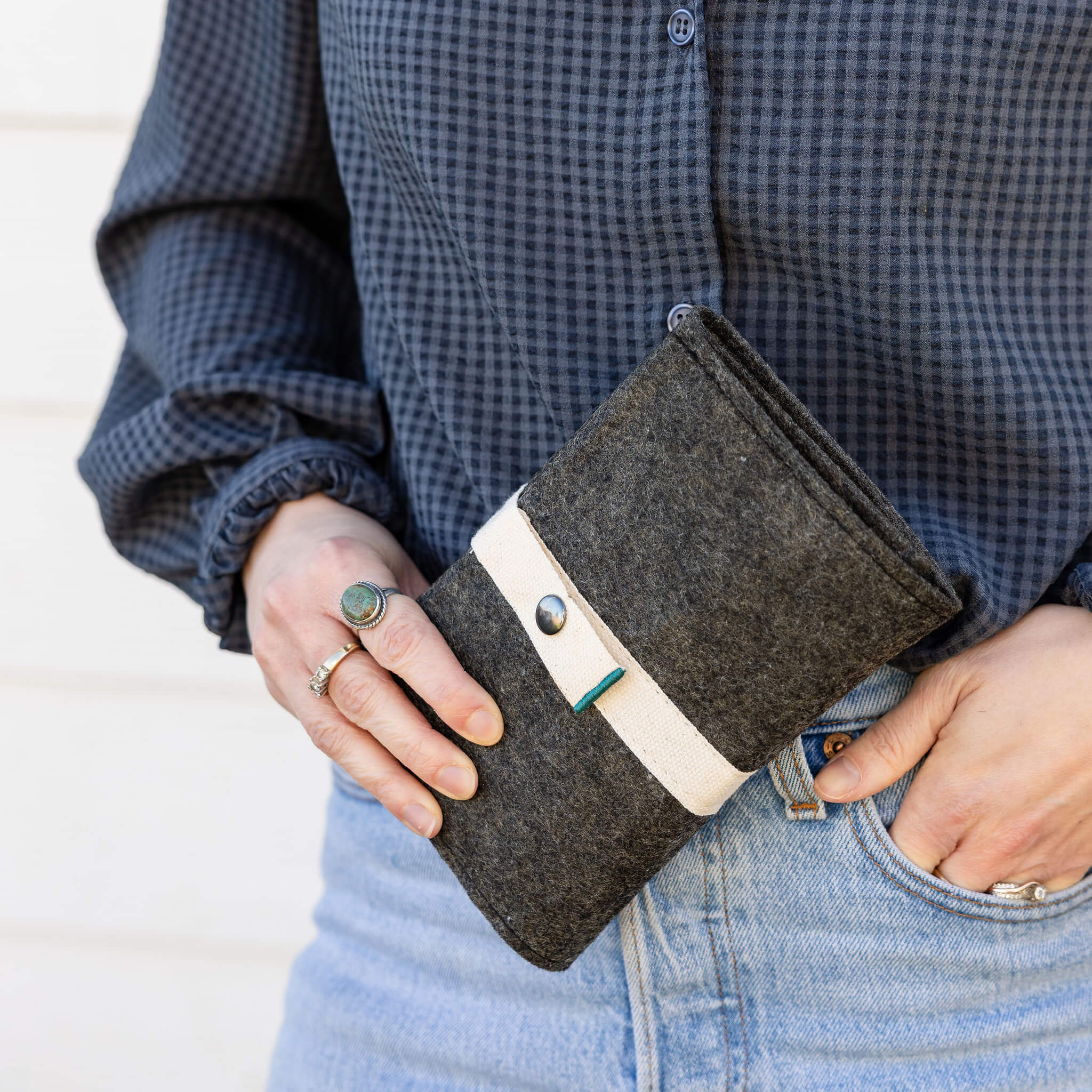 jOTBLOCK travel postcard watercolor paint set